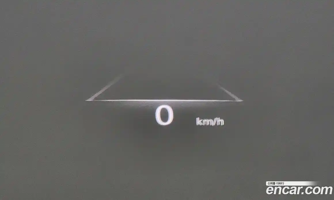 Genesis GV70 2023 2.5 Автомат в Москве № 340063, фото 13