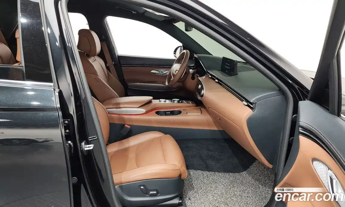 Genesis GV70 2023 2.5 Автомат в Москве № 340063, фото 4