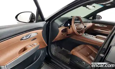 Genesis GV70 2023 2.5 Автомат в Москве № 340063, миниатюра 9