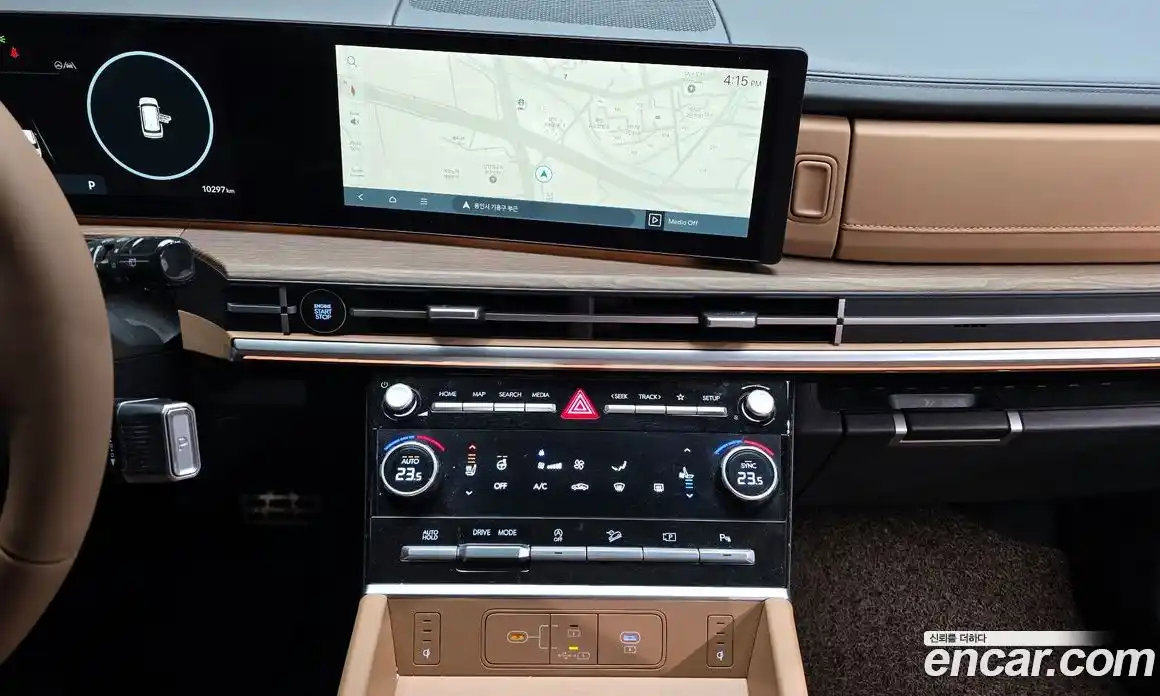 Hyundai Santa Fe 2024 2.5 Автомат в Москве № 3621, фото 18