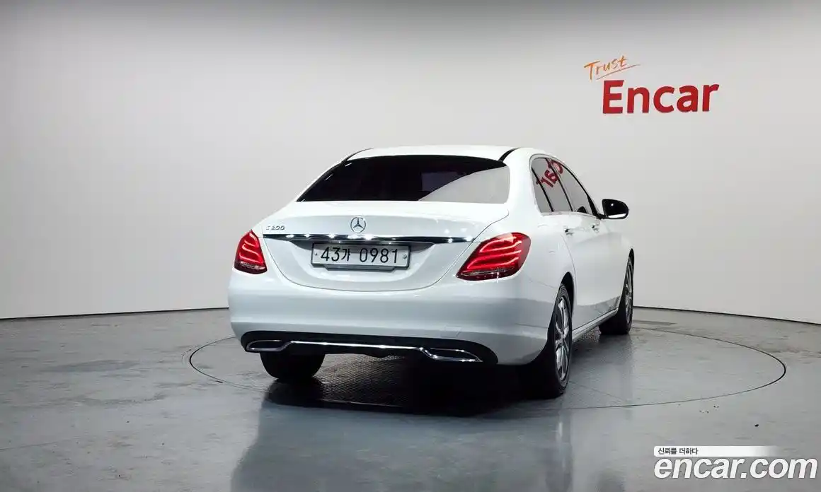 Mercedes-Benz C-Class 2016 2.0 Автомат в Москве № 372141, фото 4