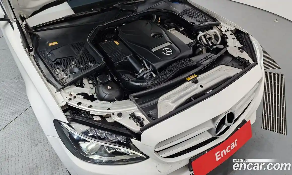 Mercedes-Benz C-Class 2016 2.0 Автомат в Москве № 372141, фото 6