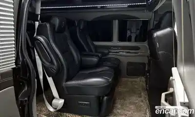 Chevrolet Express Van 2017 6.0 Автомат в Москве № 376212, миниатюра 12