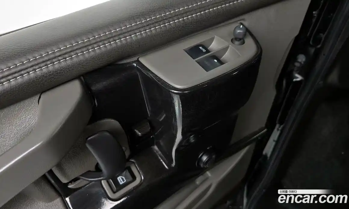 Chevrolet Express Van 2017 6.0 Автомат в Москве № 376212, фото 17