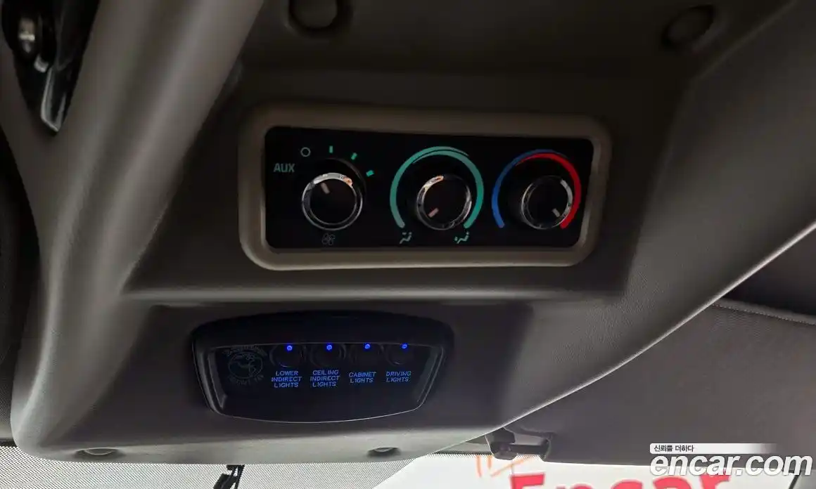 Chevrolet Express Van 2017 6.0 Автомат в Москве № 376212, фото 18