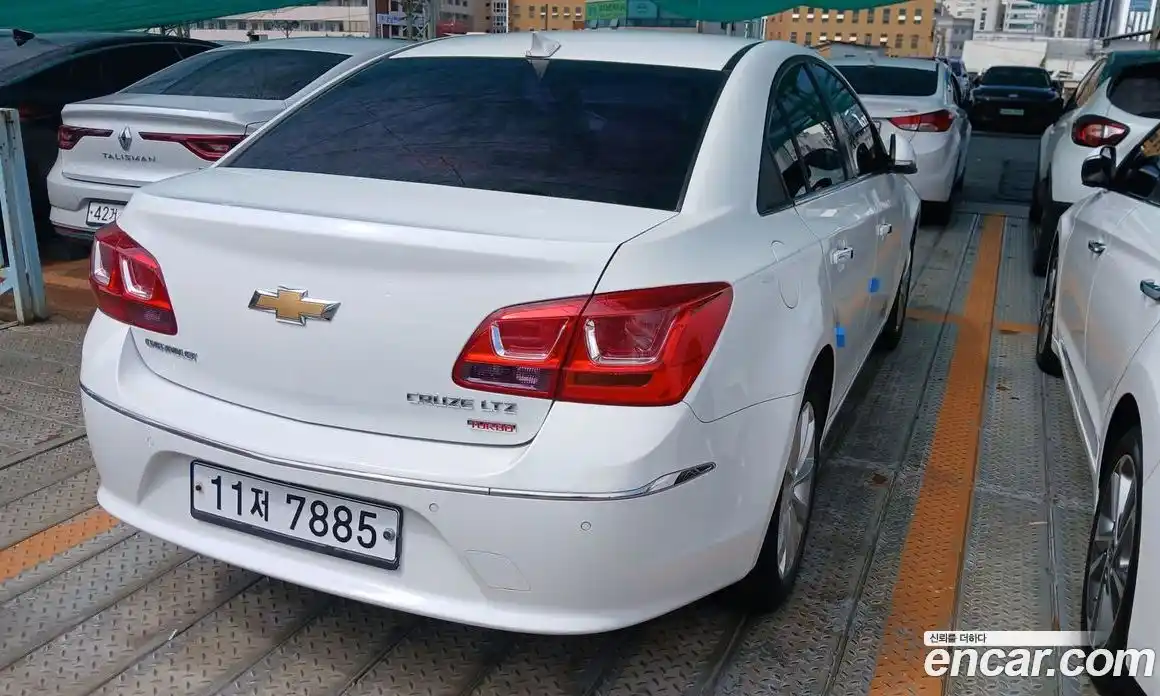 Chevrolet Cruze 2015 1.4 Автомат в Москве № 37790, фото 13
