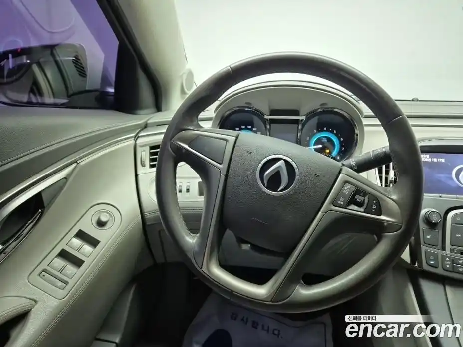 Chevrolet Alpheon 2014 2.4 Автомат в Москве № 38103, фото 13