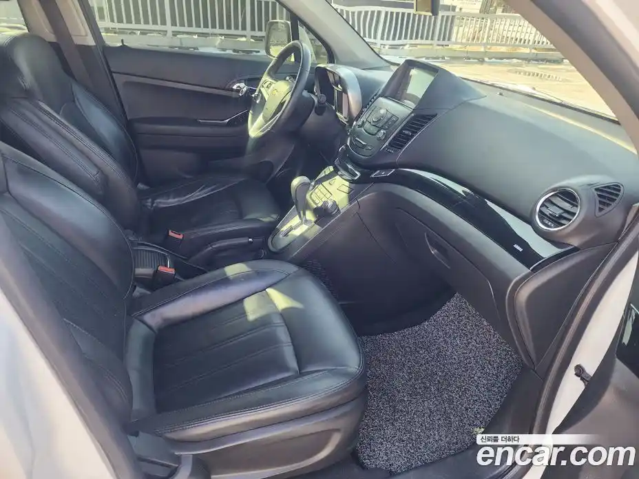 Chevrolet Orlando 2015 2.0 Автомат в Москве № 38651, фото 12