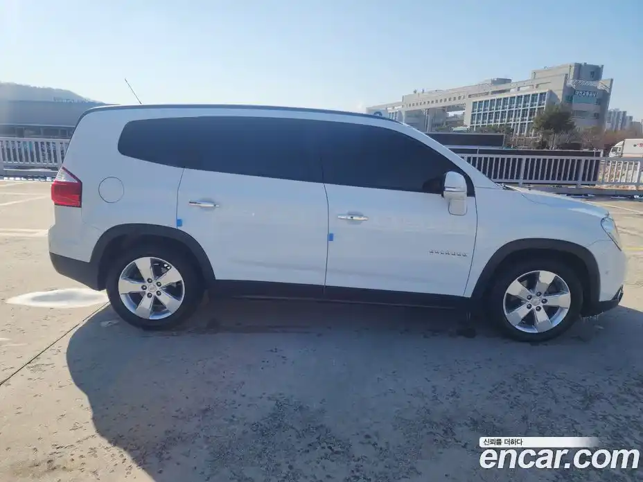 Chevrolet Orlando 2015 2.0 Автомат в Москве № 38651, фото 17