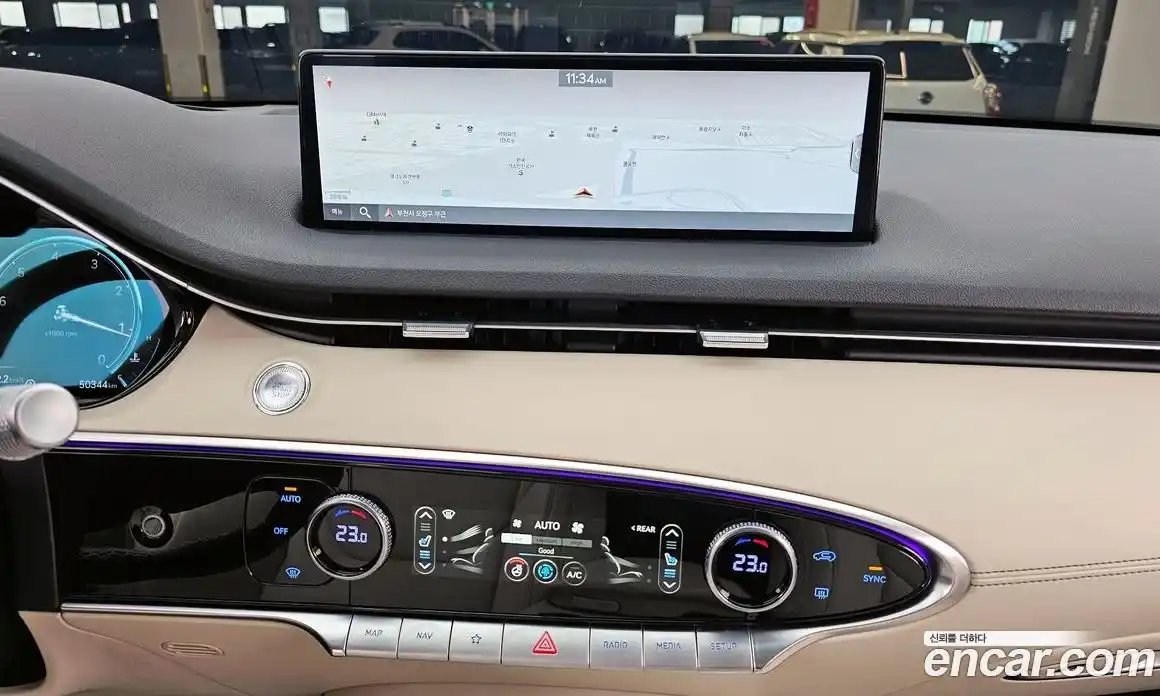 Genesis GV70 2024 2.2 Автомат в Москве № 405126, фото 14