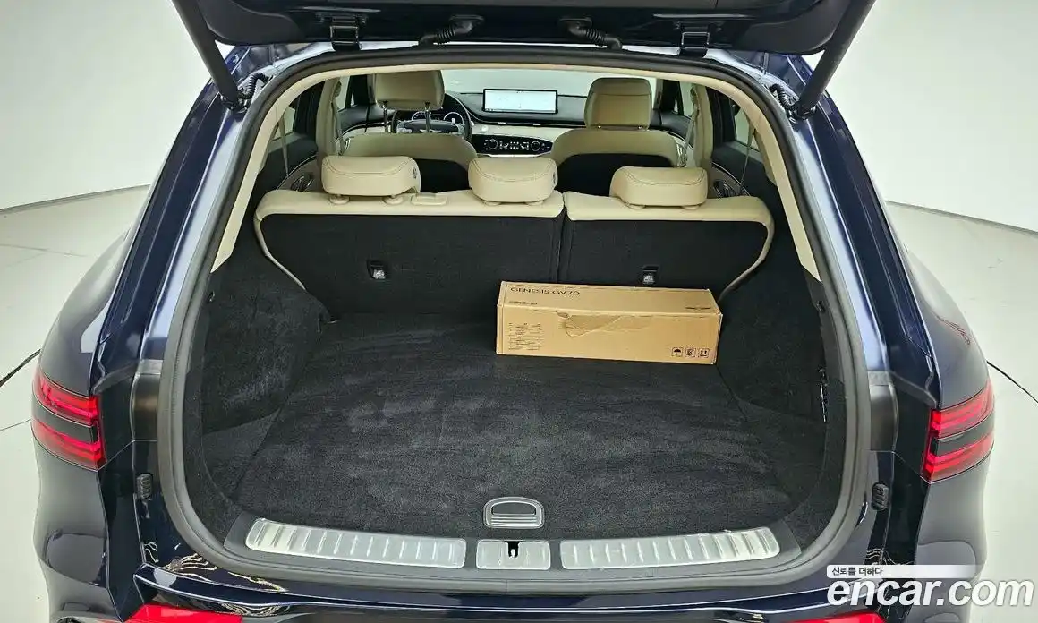 Genesis GV70 2024 2.2 Автомат в Москве № 405126, фото 20