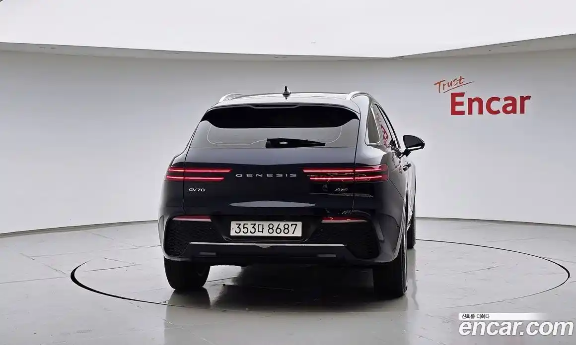 Genesis GV70 2024 2.2 Автомат в Москве № 405126, фото 4