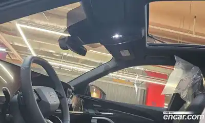 Audi Q5 2025 2.0 Автомат в Москве № 415104, миниатюра 12