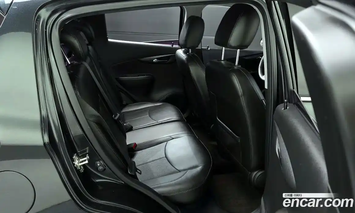 Chevrolet Spark 2016 1.0 Автомат в Москве № 41665, фото 12