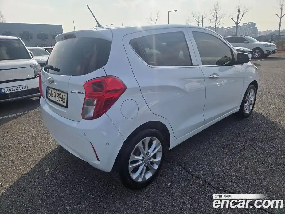 Chevrolet Spark 2021 1.0 Автомат в Москве № 42077, фото 4