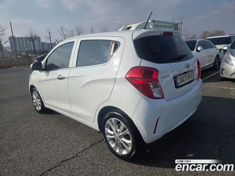 Chevrolet Spark 2021 1.0 Автомат в Москве № 42077, фото 6