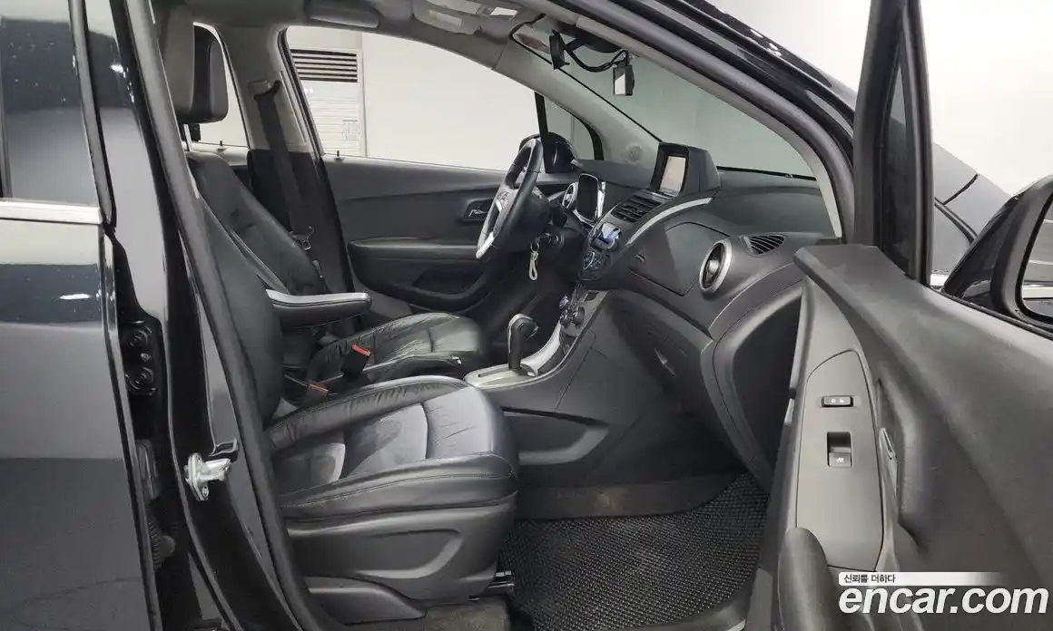 Chevrolet Trax 2015 1.4 Автомат в Москве № 42219, фото 14