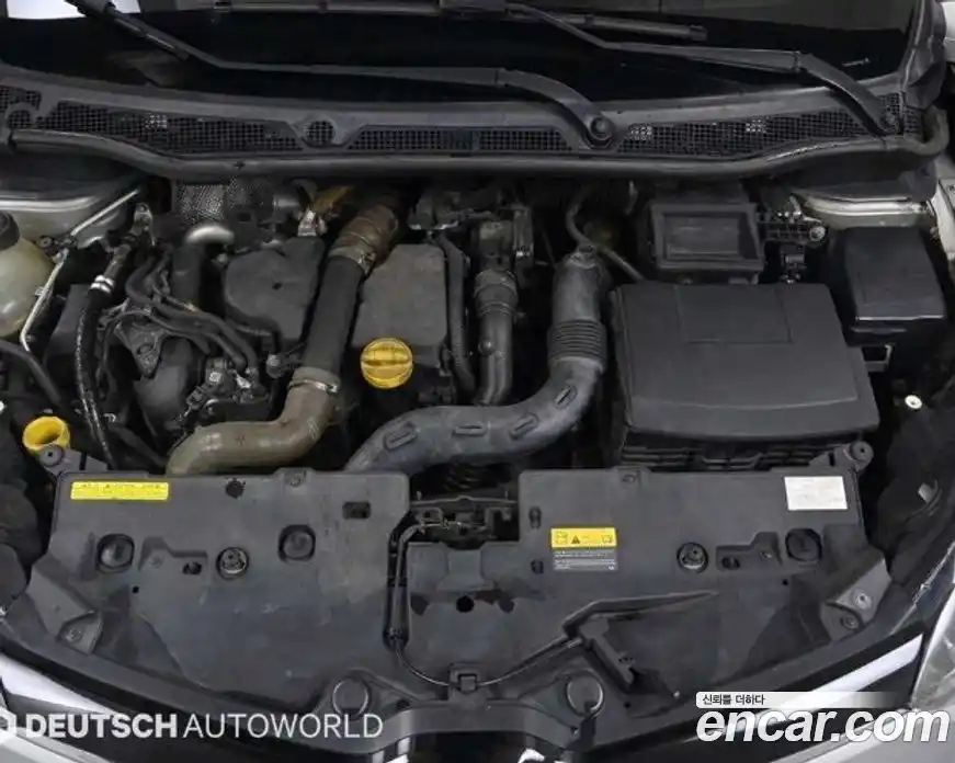 Renault QM3 2014 1.5 Автомат в Москве № 424437, фото 20