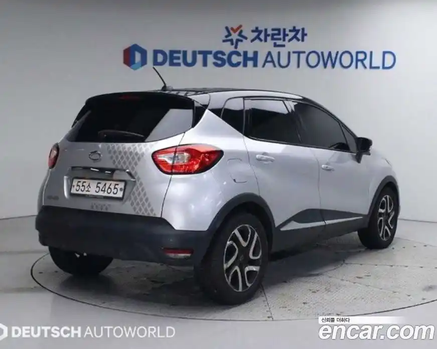 Renault QM3 2014 1.5 Автомат в Москве № 424437, фото 3