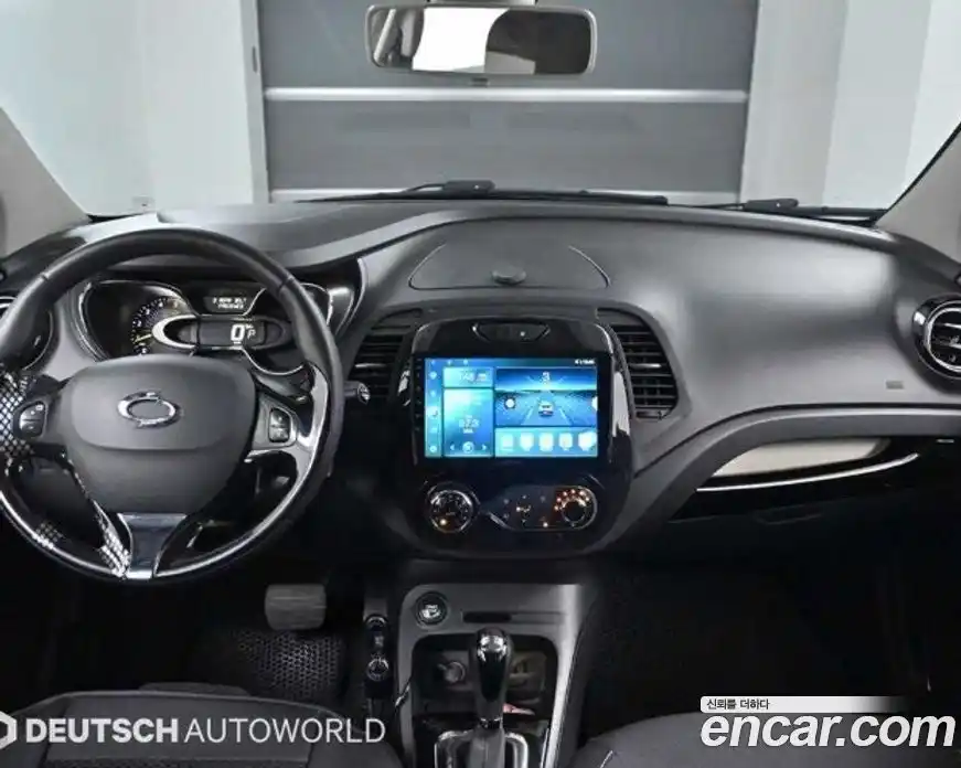 Renault QM3 2014 1.5 Автомат в Москве № 424437, фото 5