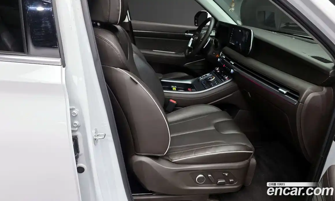 Hyundai Palisade 2023 3.8 Автомат в Москве № 43943, фото 8