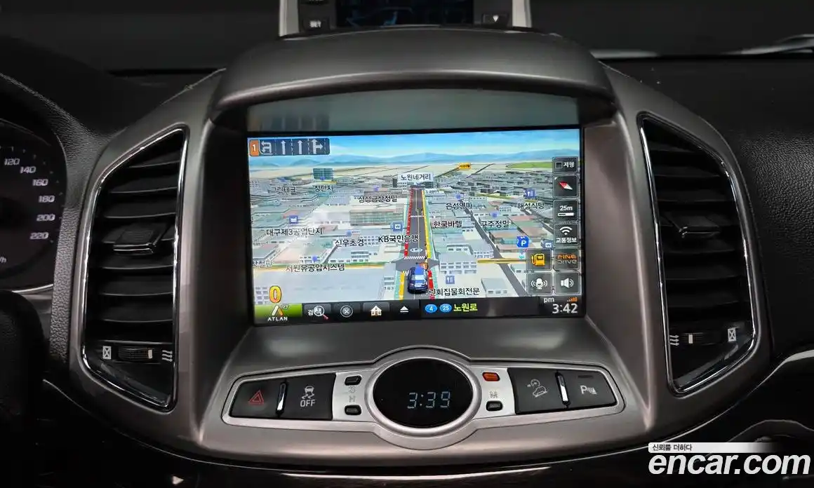 Chevrolet Captiva 2015 2.2 Автомат в Москве № 448726, фото 15