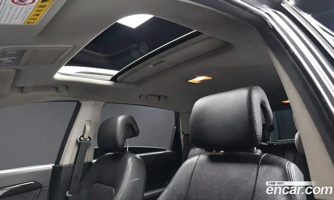 Chevrolet Captiva 2015 2.2 Автомат в Москве № 448726, фото 16