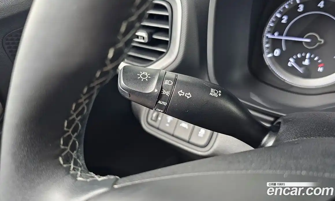 Hyundai Venue 2020 1.6 Автомат в Москве № 459260, фото 15