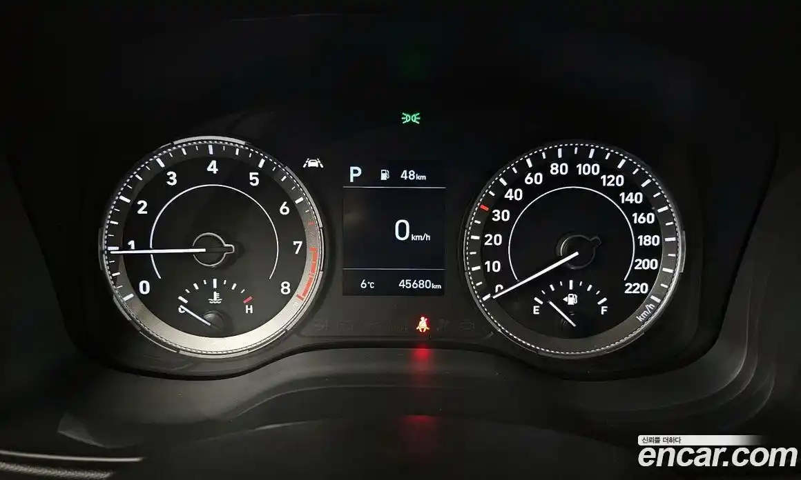 Hyundai Venue 2020 1.6 Автомат в Москве № 459260, фото 8