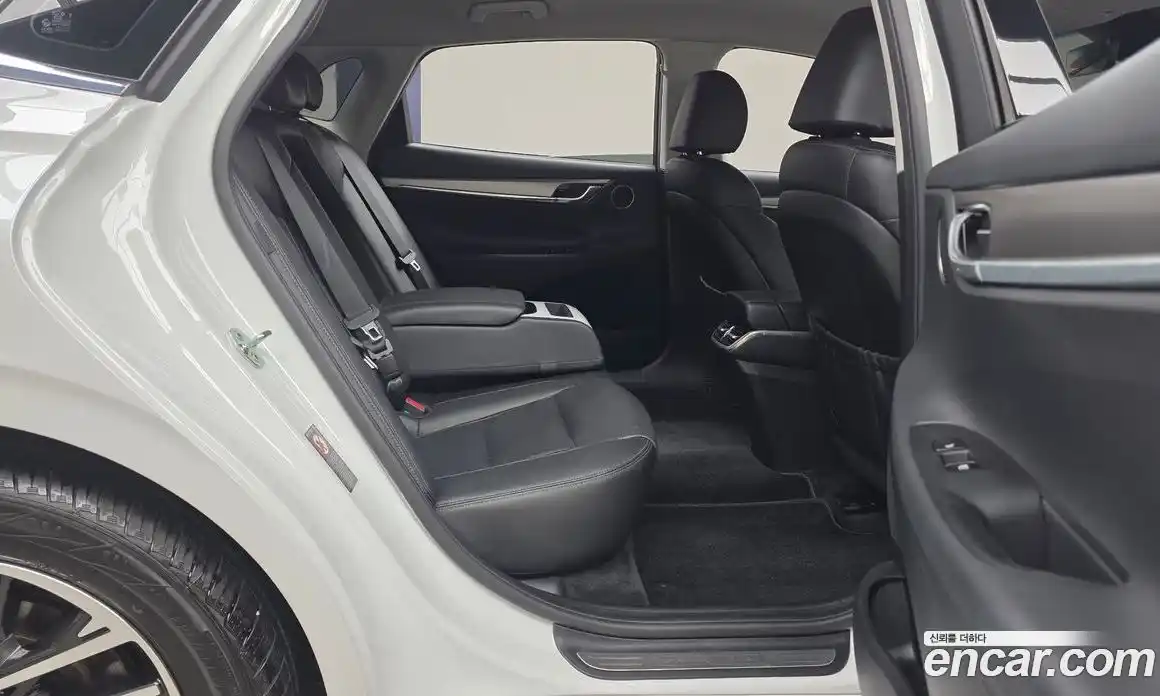 Hyundai Grandeur 2020 2.5 Автомат в Москве № 45948, фото 12