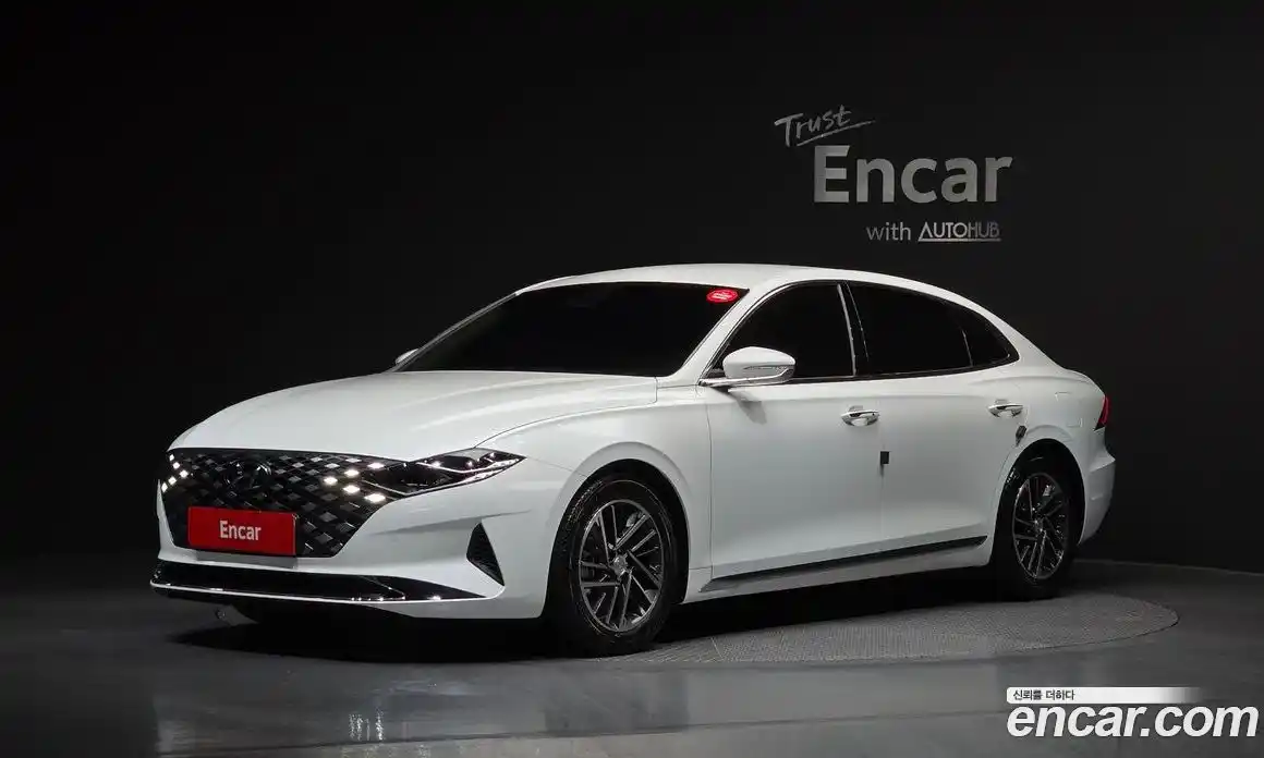 Hyundai Grandeur 2020 2.5 Автомат в Москве № 45948, фото 13