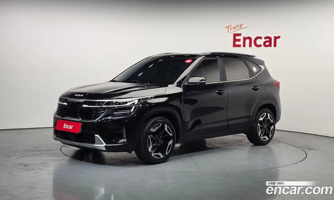 Kia Seltos 2024 1.6 Автомат в Москве № 459806, фото 1