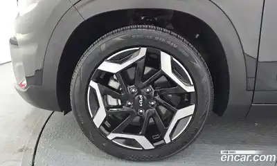 Kia Seltos 2024 1.6 Автомат в Москве № 459806, миниатюра 5