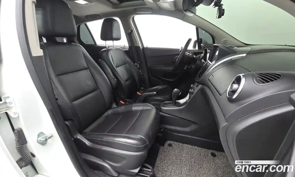 Chevrolet Trax 2013 1.4 Автомат в Москве № 462893, фото 11