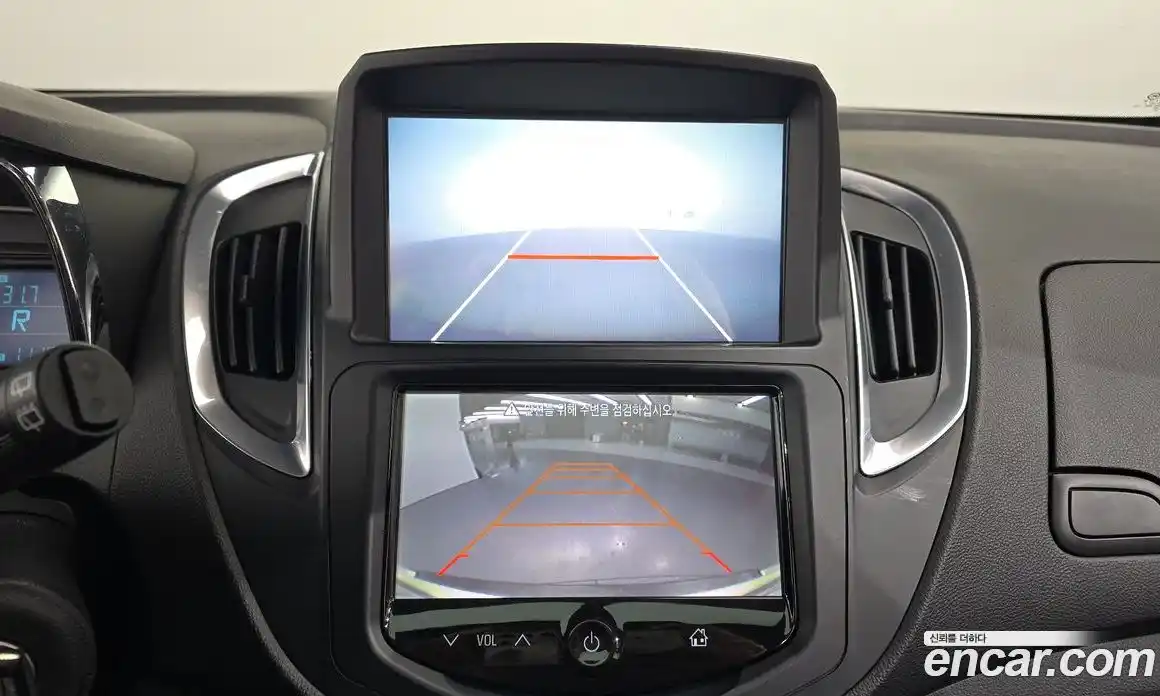 Chevrolet Trax 2013 1.4 Автомат в Москве № 462893, фото 15