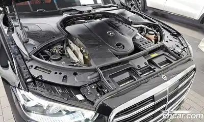 Mercedes-Benz S-Class 2023 3.0 Автомат в Москве № 466467, миниатюра 6