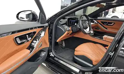 Mercedes-Benz S-Class 2023 3.0 Автомат в Москве № 466467, миниатюра 10