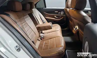 Mercedes-Benz E-Class 2019 2.0 Автомат в Москве № 467521, миниатюра 12