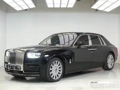 Rolls-Royce Phantom, 2021
