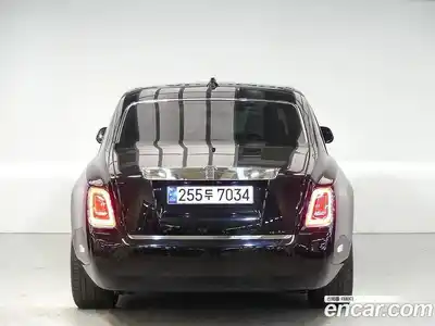 Rolls-Royce Phantom 2021 6.7 Автомат в Москве № 474823, миниатюра 3