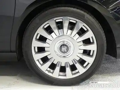 Rolls-Royce Phantom 2021 6.7 Автомат в Москве № 474823, миниатюра 4