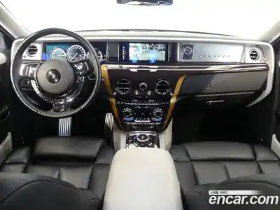 Rolls-Royce Phantom 2021 6.7 Автомат в Москве № 474823, миниатюра 6