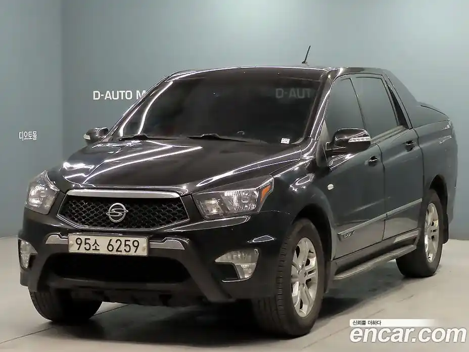 SsangYong Korando 2012 2.0 Автомат в Москве № 491668, фото 1