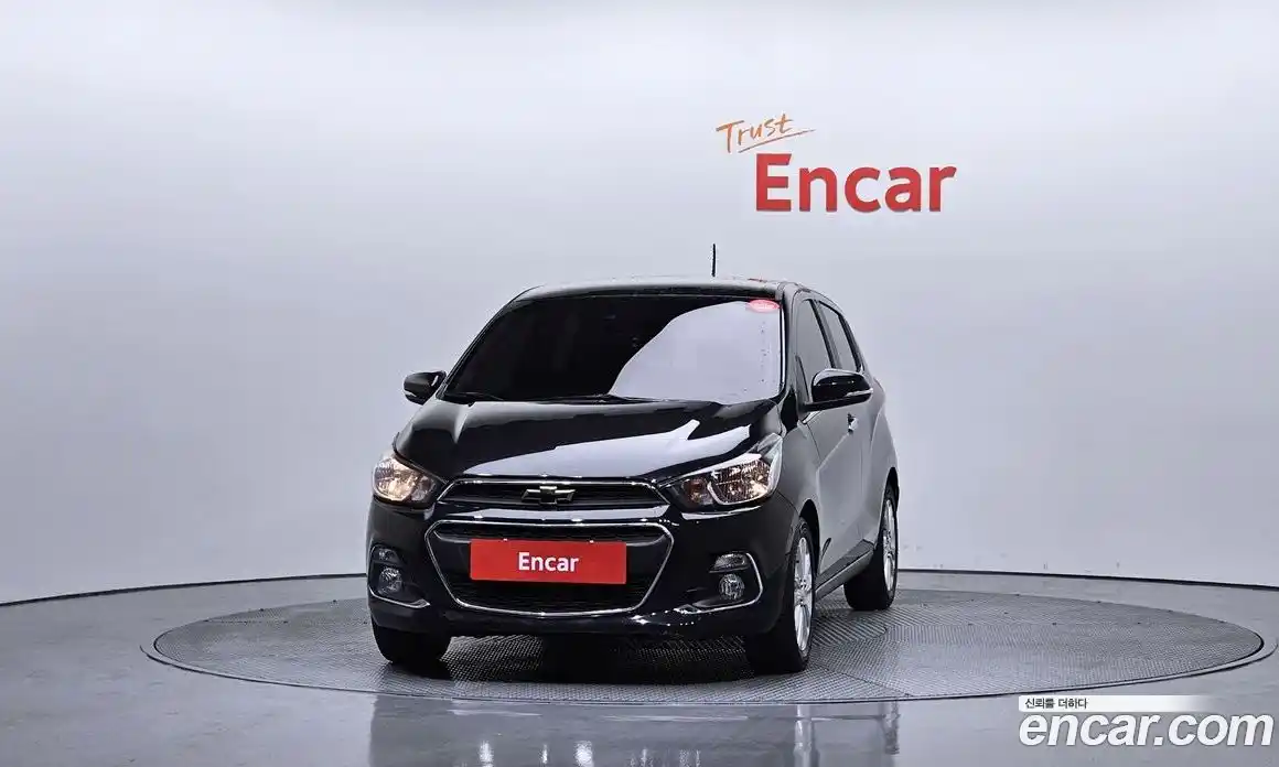 Chevrolet Spark 2016 1.0 Автомат в Москве № 492352, фото 3