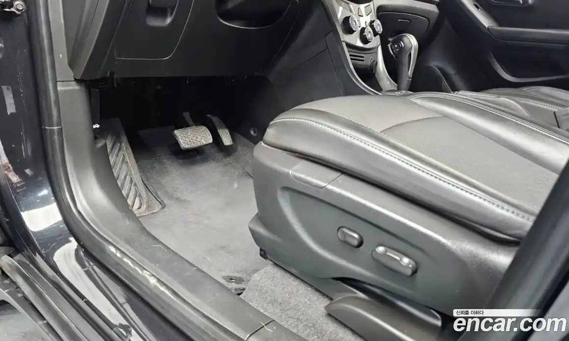 Chevrolet Trax 2016 1.6 Автомат в Москве № 492374, фото 17