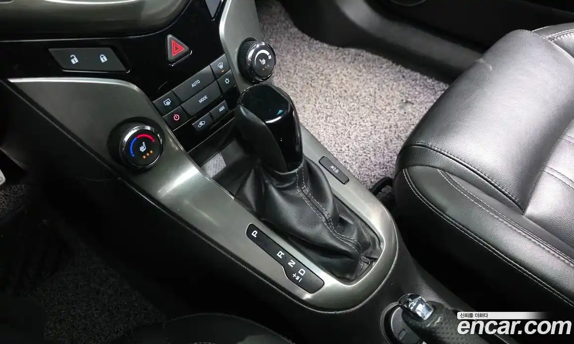 Chevrolet Cruze 2014 1.4 Автомат в Москве № 492757, фото 9