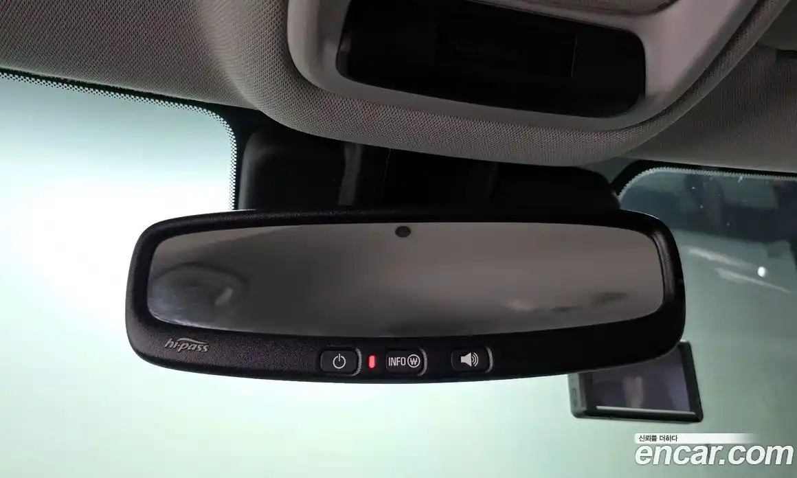 Chevrolet TrailBlazer 2022 1.3 Автомат в Москве № 492956, фото 17