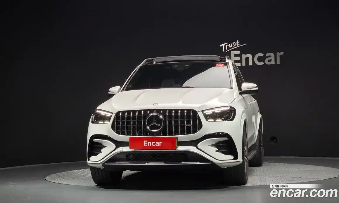 Mercedes-Benz GLE-Class 2024 3.0 Автомат в Москве № 493994, фото 3