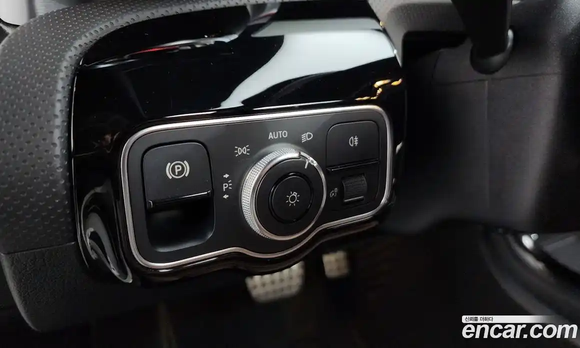 Mercedes-Benz CLA-Class 2021 2.0 Автомат в Москве № 494256, фото 14