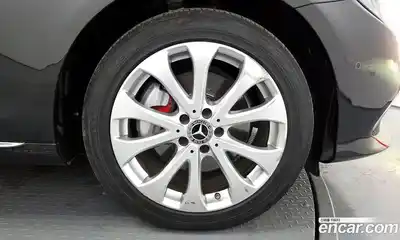 Mercedes-Benz E-Class 2018 1.9 Автомат в Москве № 495063, миниатюра 5